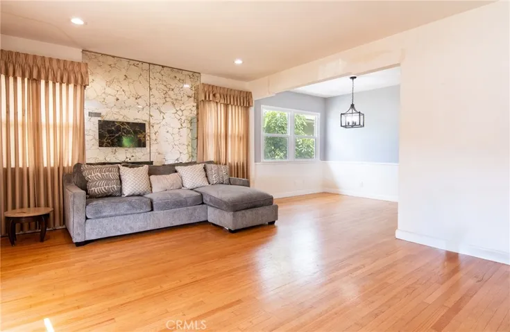 2204 W Victoria, Montebello, California 90640