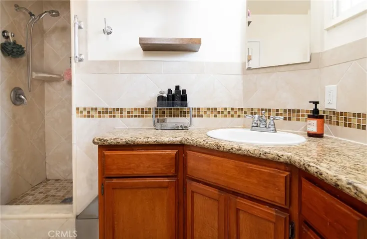 2204 W Victoria, Montebello, California 90640