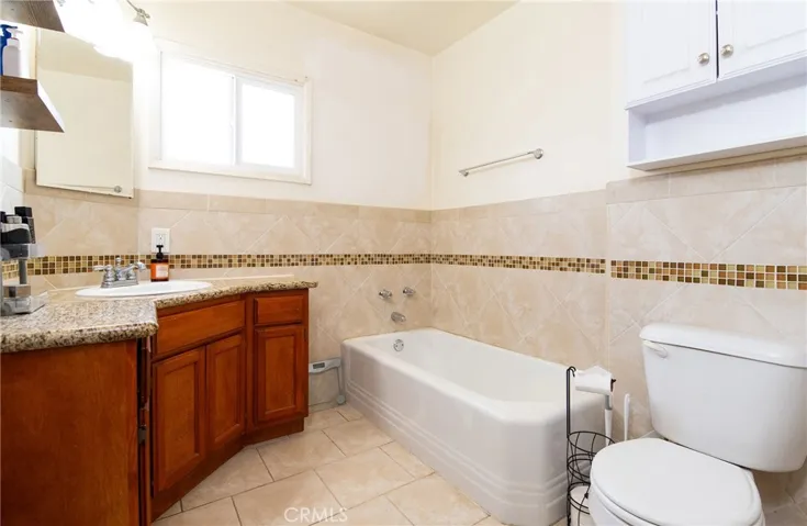 2204 W Victoria, Montebello, California 90640