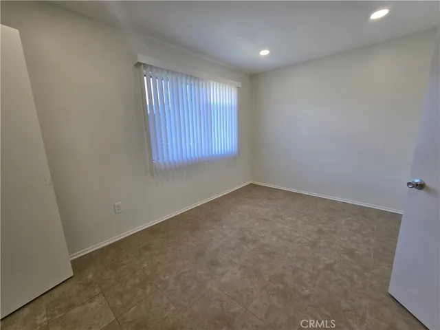 160 Greentree, La Habra, California 90631