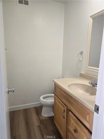 160 Greentree, La Habra, California 90631
