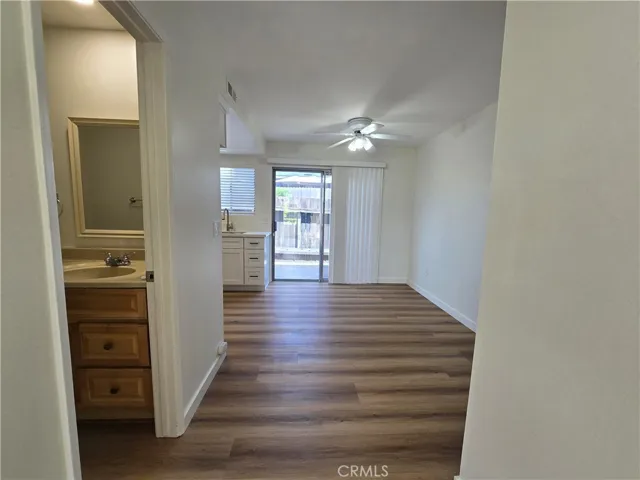 160 Greentree, La Habra, California 90631