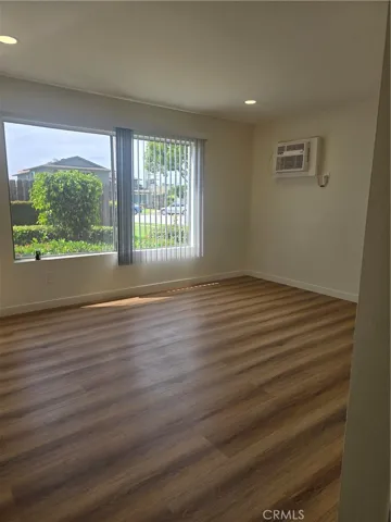 160 Greentree, La Habra, California 90631