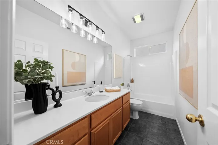 Main floor bathroom