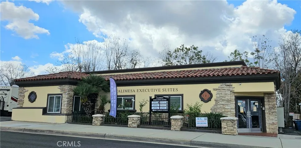601 County Line Road, Calimesa, California 92320