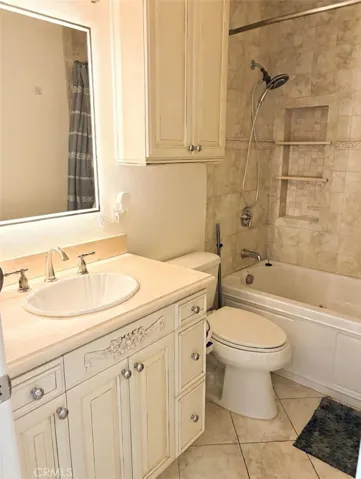 26172 Rainbow Glen, Newhall, California 91321
