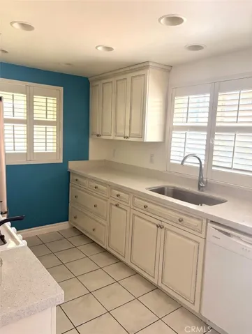 26172 Rainbow Glen, Newhall, California 91321
