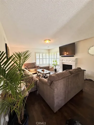 26172 Rainbow Glen, Newhall, California 91321