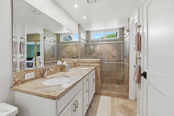 29_bathroom