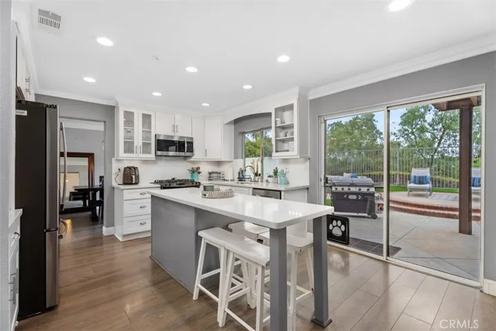 48 Drover Court, Trabuco Canyon, California 92679