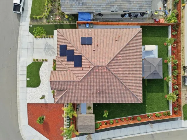 805 Klamath Way, Hollister, California 95023