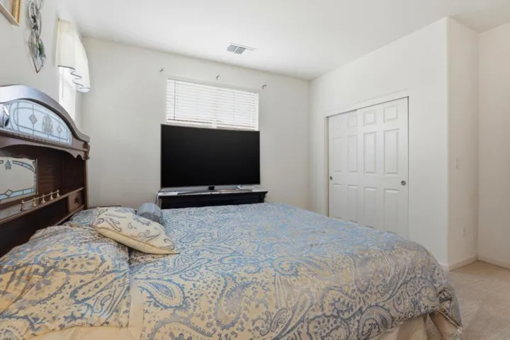 805 Klamath Way, Hollister, California 95023