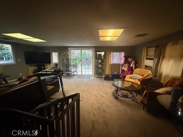 27135 Cabrera, Saugus, California 91350