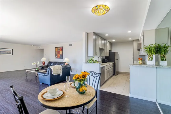 Open-concept comfort