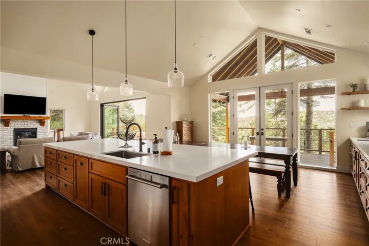 Kitchen island open floor plan