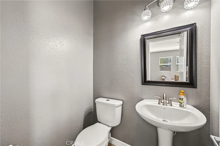 Powder room Downstairs
photo digitally enhanced