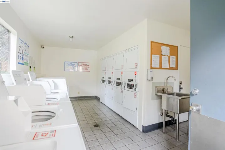247 N Capitol Ave 271, San Jose, California 95127