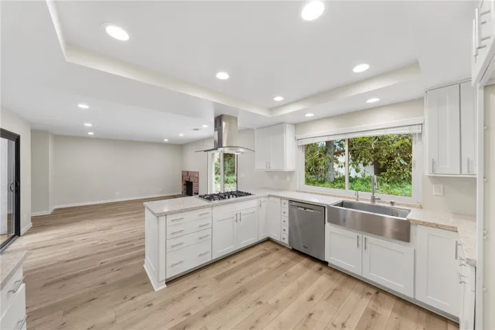 665 Norwynn Lane, Fallbrook, California 92028