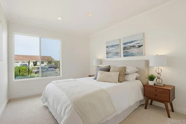 825 Santa Hidalga, Solana Beach, California 92075