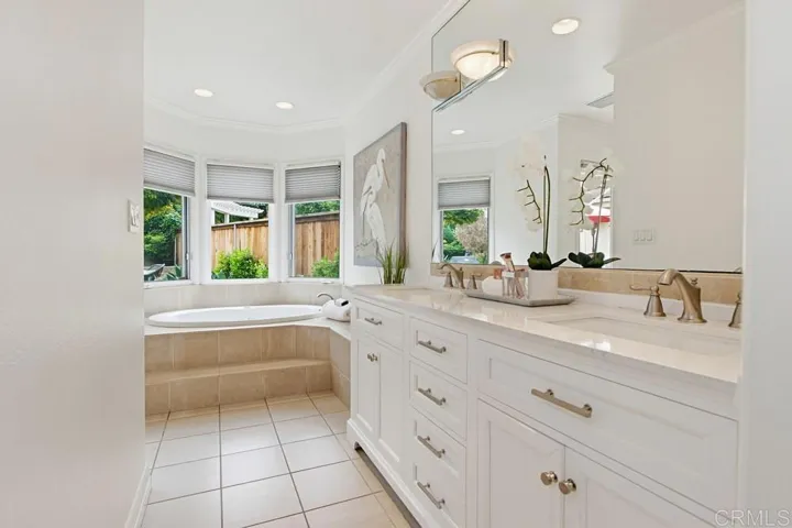 825 Santa Hidalga, Solana Beach, California 92075