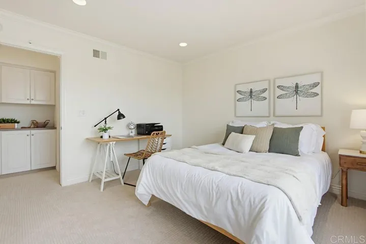825 Santa Hidalga, Solana Beach, California 92075