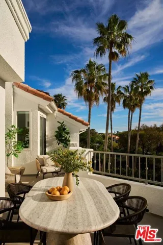 6489 Cavalleri Road 304, Malibu, California 90265