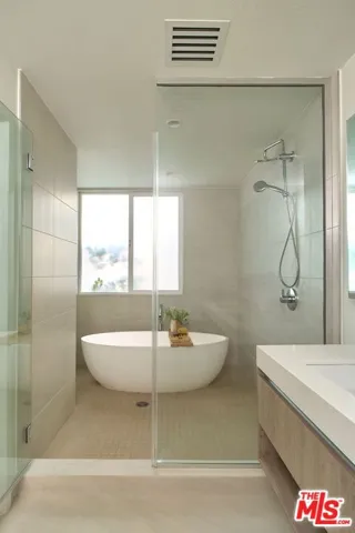 6489 Cavalleri Road 304, Malibu, California 90265