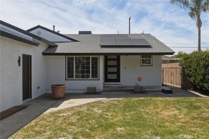 9841 Stanwin, Arleta, California 91331