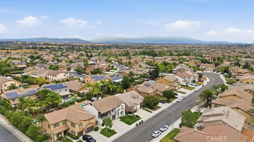 37052 Almond, Murrieta, California 92563