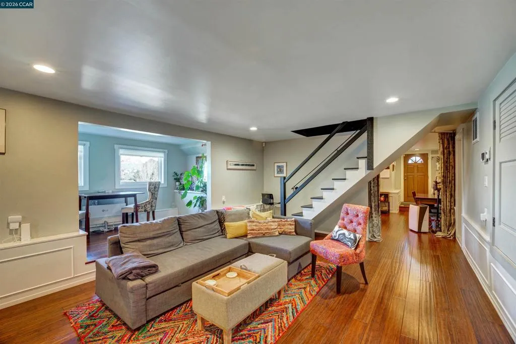 BONUS STUDIO LIVING AREA