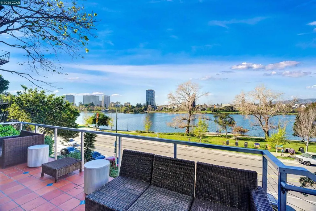 LAKE VIEW