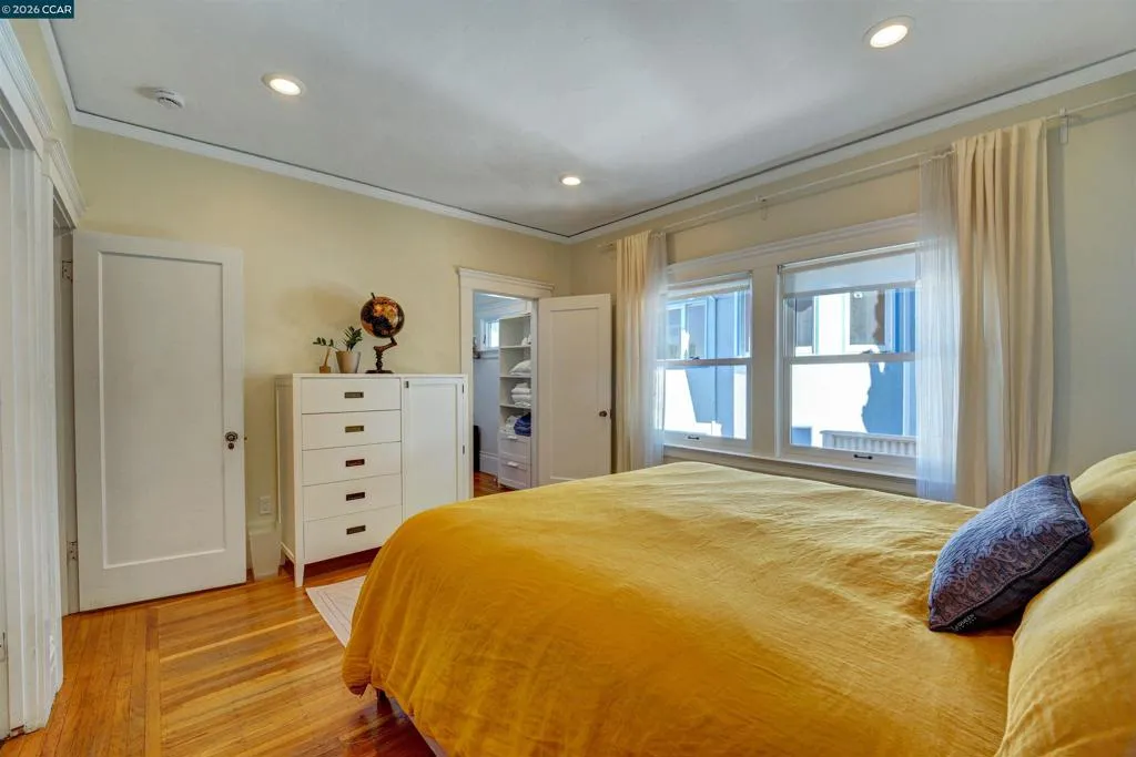 2038 BEDROOM 2