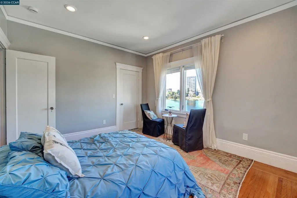2040 BEDROOM 1