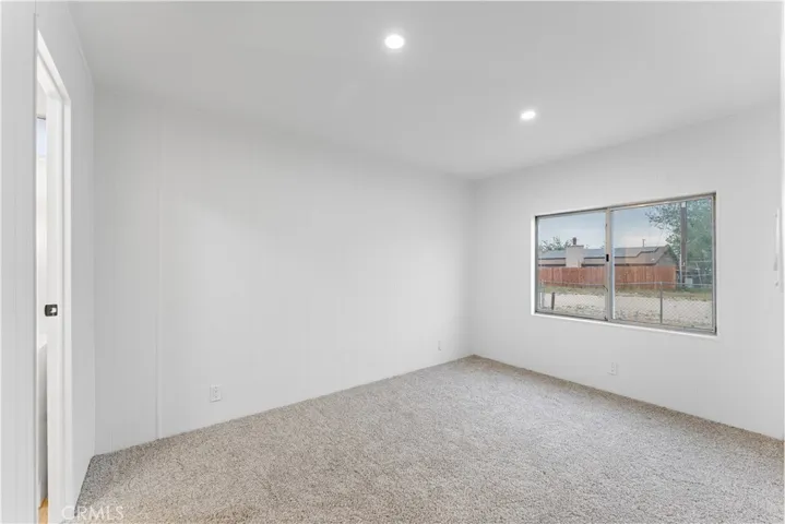 1992 Hillcrest Avenue, Rosamond, California 93560