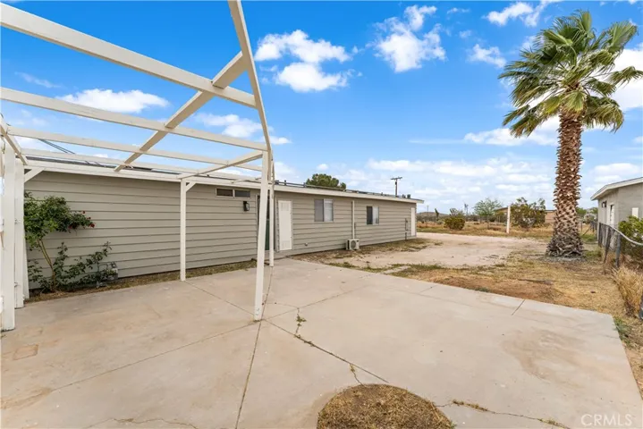 1992 Hillcrest Avenue, Rosamond, California 93560