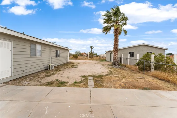 1992 Hillcrest Avenue, Rosamond, California 93560