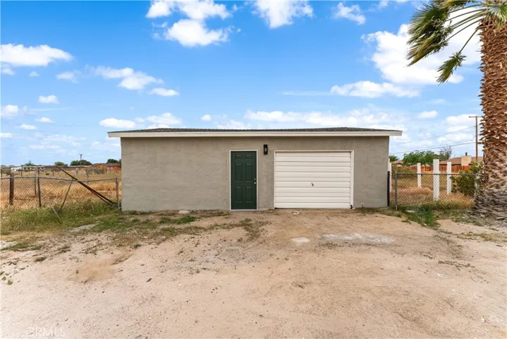 1992 Hillcrest Avenue, Rosamond, California 93560