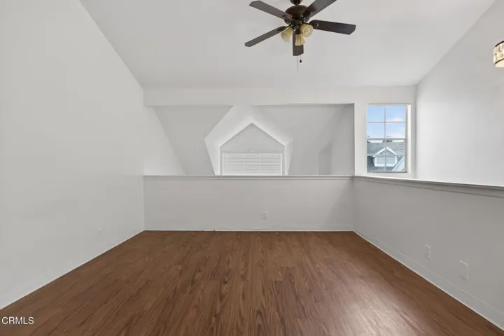 24-web-or-mls-UpmarketMedia-1235Osa-068