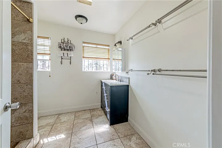 1812 W 48th, Los Angeles, California 90062
