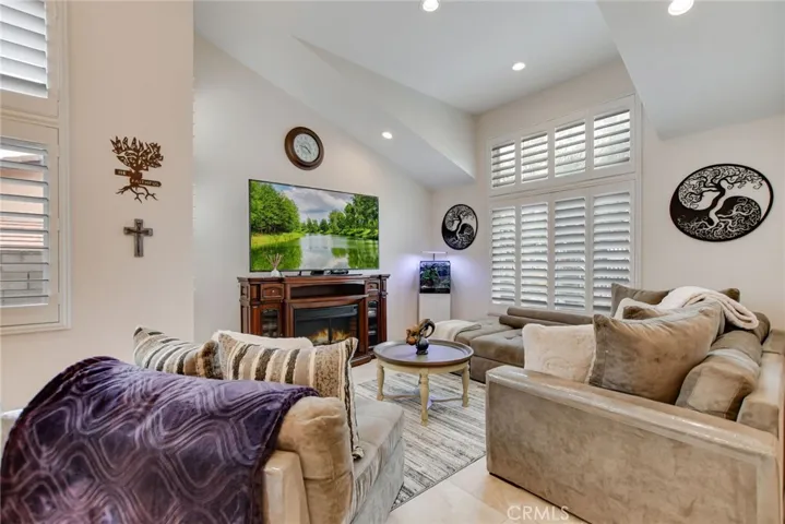 22795 Raven, Grand Terrace, California 92313