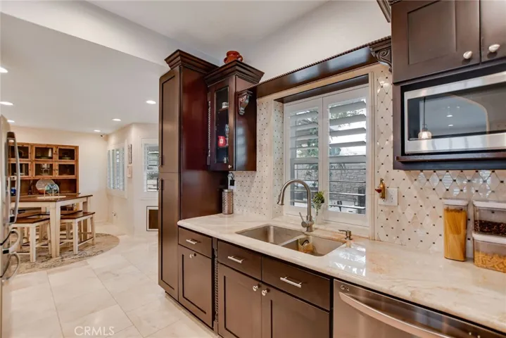22795 Raven, Grand Terrace, California 92313