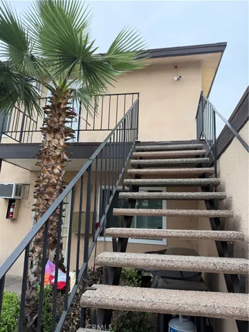 Upstairs unit