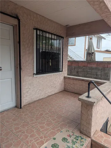 Open porch

