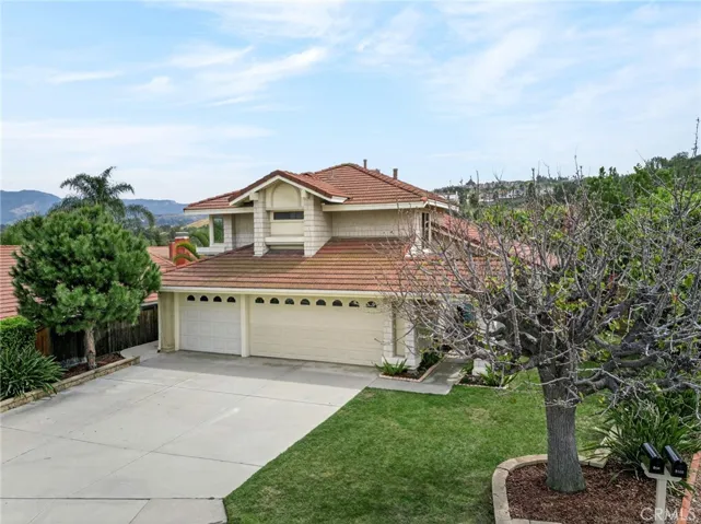 Anaheim Hills home with 3 car garage