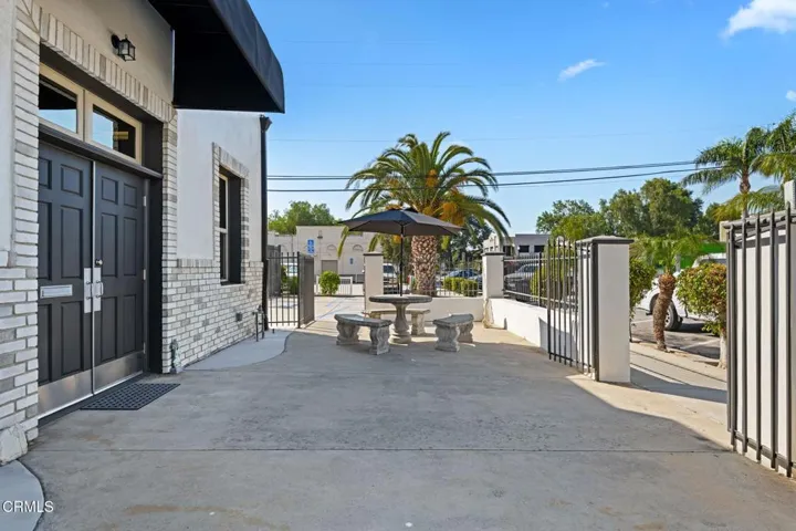 10-Front Patio