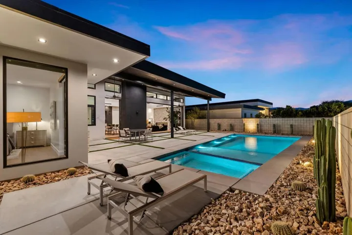 7-web-or-mls-AS5A5301