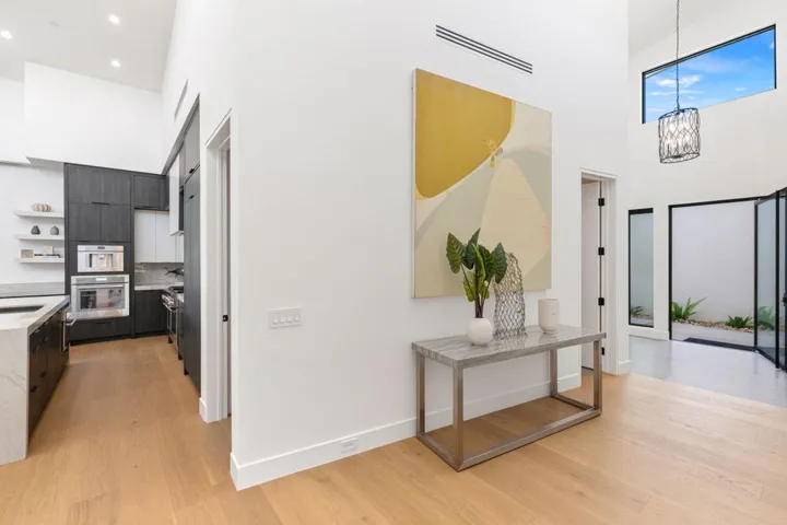 86-web-or-mls-AS5A8988