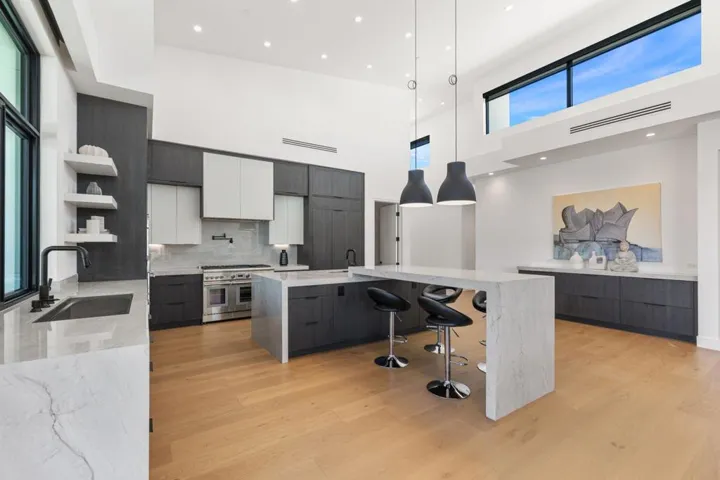 130-web-or-mls-AS5A9223