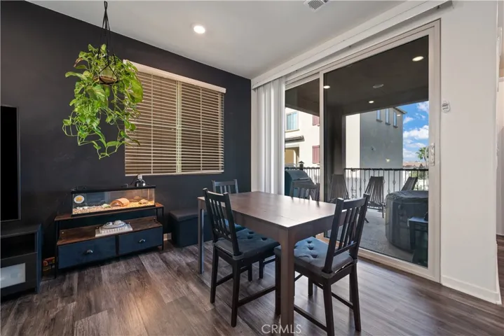 Dining room overlooking the balcony