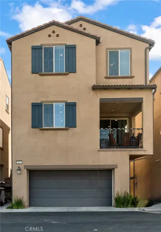 Tri level, with one bedroom and bathroom downstairs